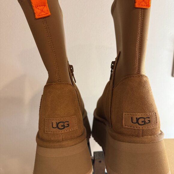 Ugg Classic Dipper Platform Boot Women Brand New Authentic price is firm - Picture 3 of 8